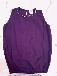 Vero Moda sleeveless top with studs dealing 🚫 no