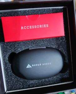 Boult Audio..Combuds.New With Tag.No Offered Coins