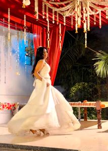 Elegant White Wedding Gown (Brand new)