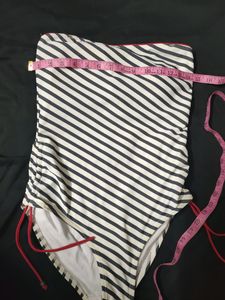 Strapless Swimwear
