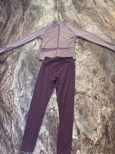 Activewear Set: Jacket & Leggings
