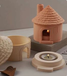 Hut Ceramic Candle Holder Set