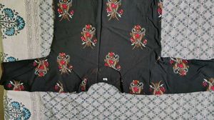 Elegant Embroidered Kurta