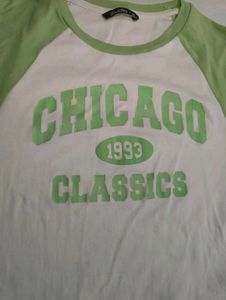 Chicago Classics Graphic T-Shirt