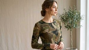 Unique Camo Print Top 17
