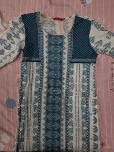 Stylish Blue & White Printed Kurta