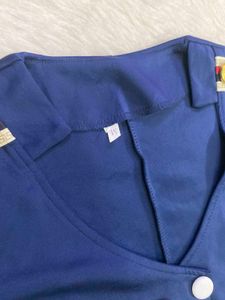 Chic Navy Double-Breasted Crop Top
