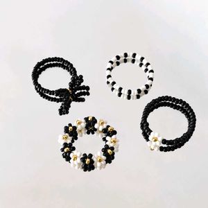 Set of 4 Beaded Rings