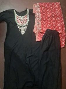 Elegant Black Kurta Set with Red Dupatta