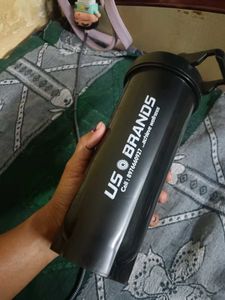 US Brands Shaker Bottle