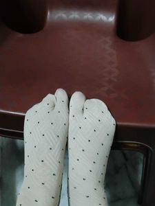 Women's Toe Socks with Polka Dots