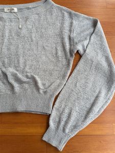 Gray Cropped Long Sleeve Sweater