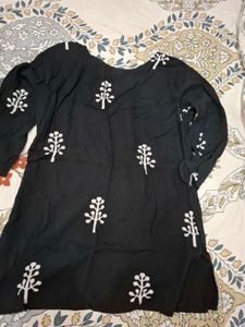 Black Short kurti (new)