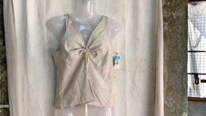 I. Linen Blend V-Neck Tie Front Tank Top