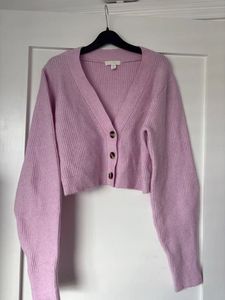 h&amp;m pink cropped cardigan 💐🎀