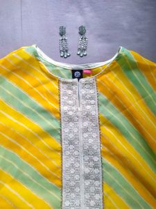 Yellow Green Stripped gown✨️✨️