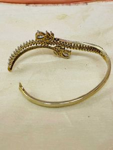 Sparkling Crystal Bangle Bracelet