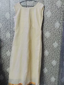 Elegant Off white colour Kurti with Shrug