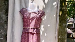 43910. Elegant Lace Overlay Dress