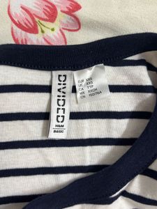 H&amp;M Striped Fitted T-Shirt