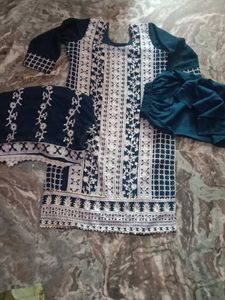 Embroidered 3-Piece Suit
