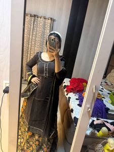 Elegant Black Kurta & Skirt set😍🦋✨