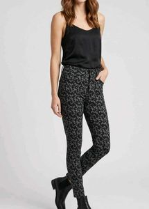 Stylish Printed Skinny Pants for Women