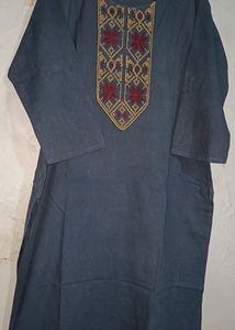 Women Grey Embroidered Kurti