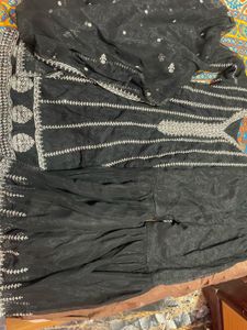 Elegant Black Embroidered Kurta Set