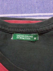 BENETTON T-Shirt used twice top condition 275