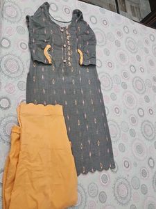 Elegant Grey Kurta Set with  Pant