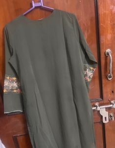 Mehandi Colour Suit