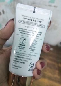 d'Alba UV Essence Sun Cream SPF 50+