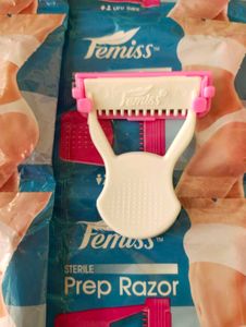 Femiss Sterile Prep Razor Pack of 10