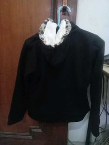 Hardly used Ziama Black Hoodie