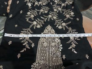 black heavy kurti with duppatta and lehga