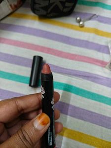 TRESemme Anti-Frizz Hair Serum And Lipstick Combo