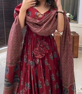 Super Comfortable Soft Cotton Gown with 8mtr Flair