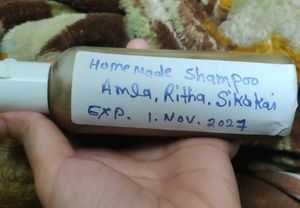 2 pack Total 200 ml Homemade Amla Ritha Shikakai