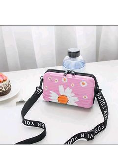 Beautiful Box Sling Bag ❤✨