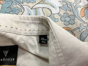 Classic Cream Button-Up Van Heusen Shirt