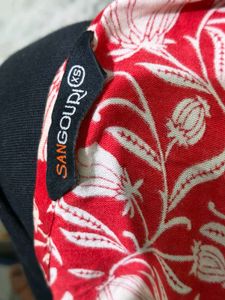 Red Floral Printed Kurta Top