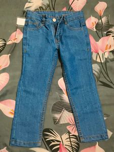 New with tag Jeans - Size 3-4 years