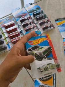 Hot Wheels '68 Mercury Cougar
