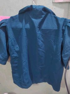 Elegant Teal Button-Up Blouse