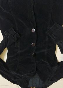 Amazing Girls Long Jacket In Beautiful Shape
