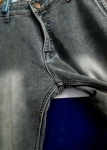 Stylish Grey Wash Denim Jeans