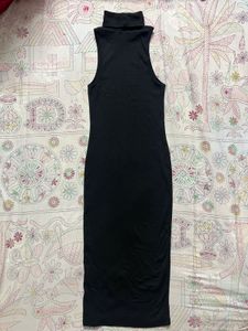 ZARA Sleeveless Turtle Neck Midi Dress