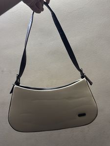 Chic Off-White Shoulder Bag