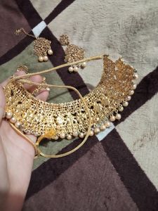 Choker Necklace Set